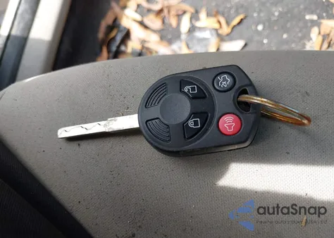 2017 Ford Focus Se z USA, uszkodzony, nr VIN 1FADP3K21HL202858